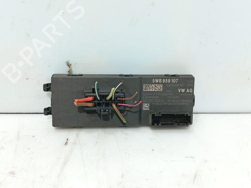 Used Electronic module Electronic module AUDI Q3 Sportback (F3N) 35 TDI (150 hp) 40288781 40288781