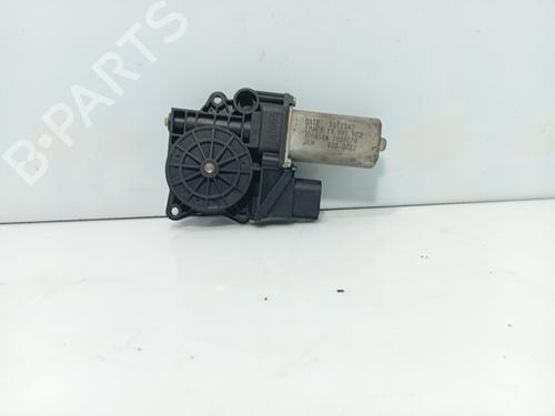 Right rear window motor BMW 3 (E90) 318 d | BP37537246E22 - Image 2