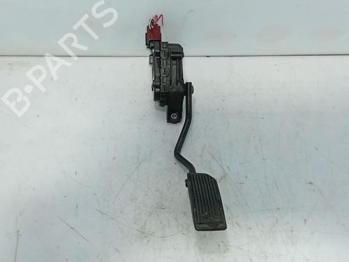 Pedal NISSAN ALMERA II Hatchback (N16) 1.5 dCi (82 hp) 32852969