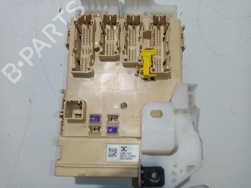 fuse-box-toyota-auris-estate-_e18_-2013-2014-2015-2016-2017-2018-24694719 main image