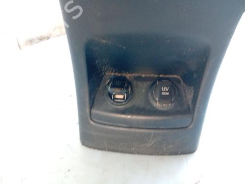 Middle console KIA SPORTAGE IV (QL, QLE) 1.6 GDI | BP37233673I22 - Image 4
