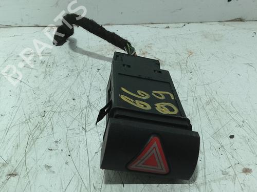 Used Warning switch Warning switch SEAT CORDOBA Vario (6K5) 1.4 i (60 hp) 39981154 39981154