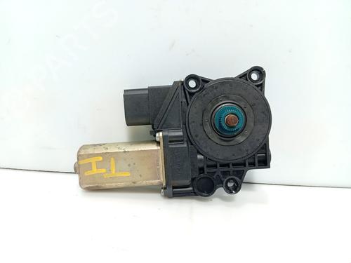 Motore alzacristalli posteriore sinistro Motore alzacristalli posteriore sinistro BMW 3 (E90) 318 d (122 hp) 37540720 37540720
