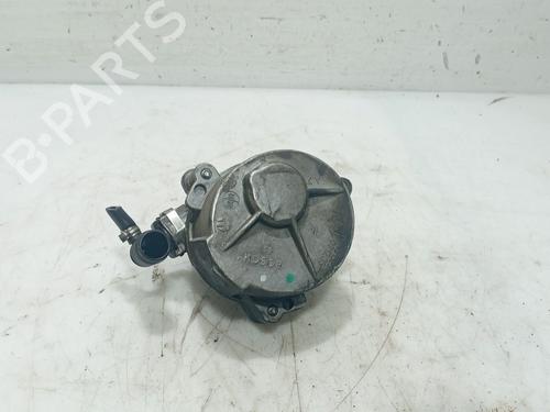 vacuum-pump-renault-laguna-ii-bg01_-2001-2002-2003-2004-2005-2006-2007-36527172 main image