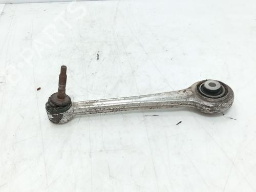 Used Right rear suspension arm Right rear suspension arm BMW 7 (E38) 730 d (184 hp) 39684085 39684085
