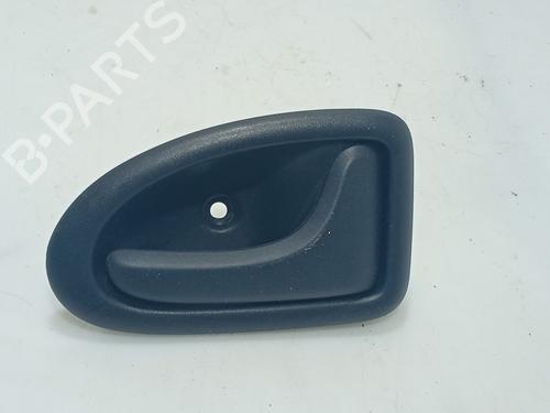 Used Front right interior door handle Front right interior door handle RENAULT CLIO II (BB_, CB_) 1.5 dCi (B/CB07) (65 hp) 33290584 33290584