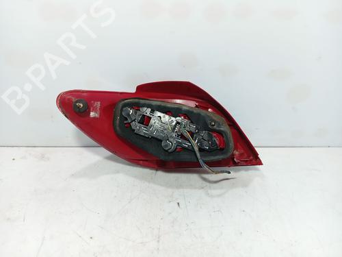 Right taillight PEUGEOT 307 (3A/C) 1.4 16V | BP32220328C35