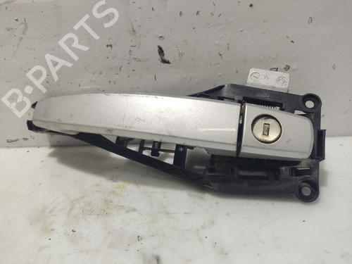 front-left-exterior-door-handle-opel-zafira-zafira-family-b-a05-17-cdti-m75-2005-2006-2007-2008-2009-2010-2011-2012-2013-2014-2015-2016-2017-2018-2019-21175658 main image