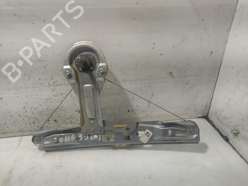 Used Rear right window mechanism FORD FOCUS III Saloon 1.6 Ti (125 hp) 31099130