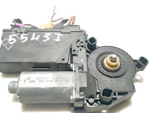 Used Left front window motor AUDI A4 B6 (8E2) 2.0 (130 hp) 31100573