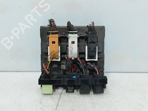 Used Fuse box Fuse box VW PASSAT B7 (362) 2.0 TDI (140 hp) 33809942 33809942
