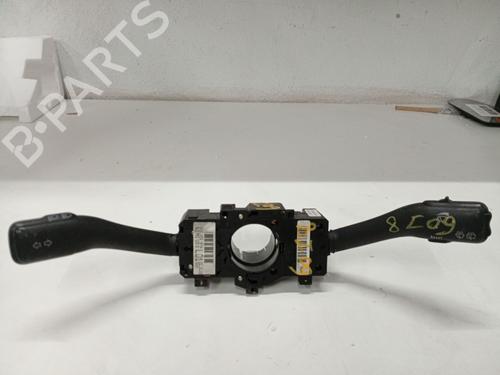 Commandes au volant AUDI A3 (8L1) 1.9 TDI (130 hp) 31102899