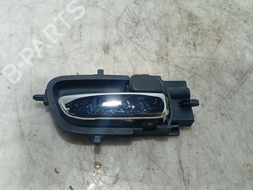 Used Rear right interior door handle Rear right interior door handle 37019549 37019549