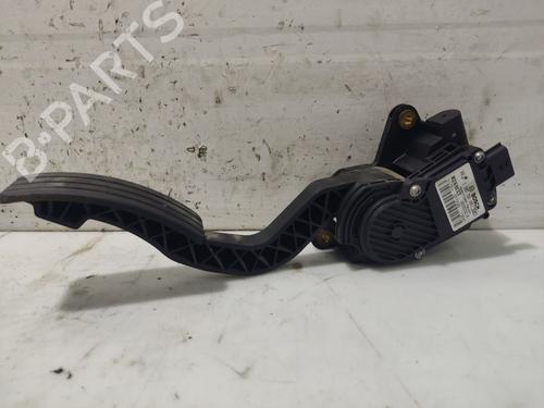 Pedal RENAULT LAGUNA III (BT0/1) 2.0 dCi (BT01, BT08, BT09, BT0E, BT0K, BT12, BT1C, BT1D,... (150 hp) 31106499