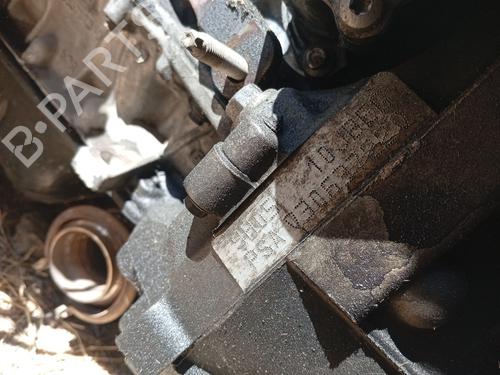 Motor PEUGEOT 508 I (8D_) 1.6 HDi (112 hp) 31313556