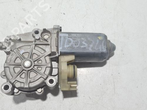 Motore alzacristalli posteriore destro MERCEDES-BENZ S-CLASS (W140) S 350 Turbo-D (140.134) (150 hp) 31109552