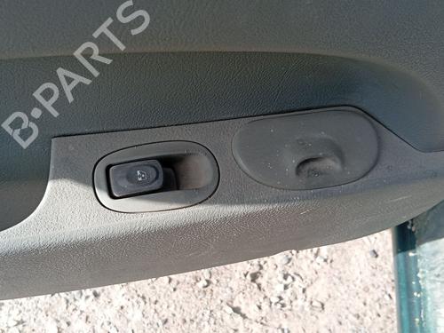 Lève-vitre arrière droit RENAULT SCÉNIC I MPV (JA0/1_, FA0_) 1.9 dTi (JA0N) | BP31111244C25 