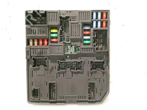 Used Fuse box RENAULT KADJAR (HA_, HL_) 1.6 dCi 130 (HLA4) (130 hp) 25604598