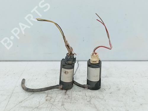 Used Windscreen washer tank Windscreen washer tank SSANGYONG REXTON / REXTON II (GAB_) [2002-2026] 36527118 36527118