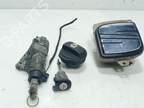 Used Ignition barrel Ignition barrel SEAT IBIZA III (6L1) 1.4 TDI (75 hp) 32424688 32424688