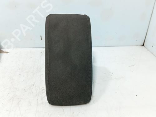 Used Armrest / Center console Armrest / Center console AUDI Q3 Sportback (F3N) 35 TDI (150 hp) 40291970 40291970