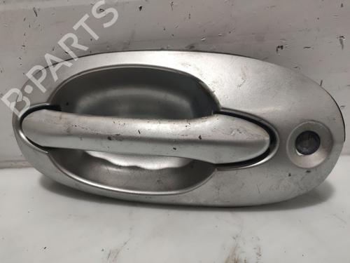 Used Front left exterior door handle KIA CARNIVAL II (GQ) [1999-2007]  24843392