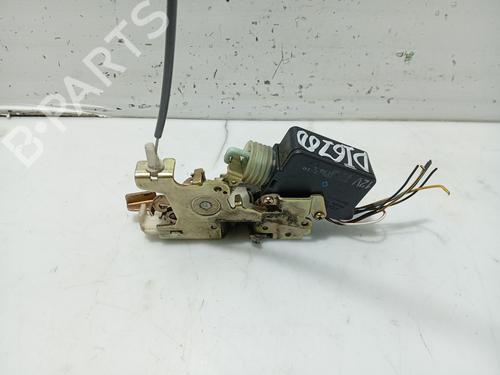 Used Front left lock MERCEDES-BENZ VITO Bus (W638) 108 D 2.3 (638.164) (79 hp) 31104017