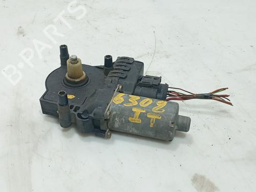 Motor do elevador de vidro trás esquerdo Motor do elevador de vidro trás esquerdo AUDI A6 C5 (4B2, 4B4) 2.5 TDI (150 hp) 34231524 34231524