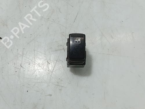 Used Right rear window switch KIA SORENTO I (JC) 2.5 CRDi 4WD (140 hp) 31249974