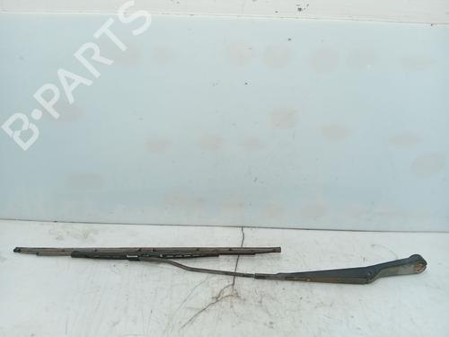 Used Front windshield wiper arm Front windshield wiper arm 37440840 37440840