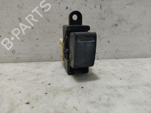 Used Right front window switch NISSAN ALMERA II Hatchback (N16) [2000-2025]  31098610
