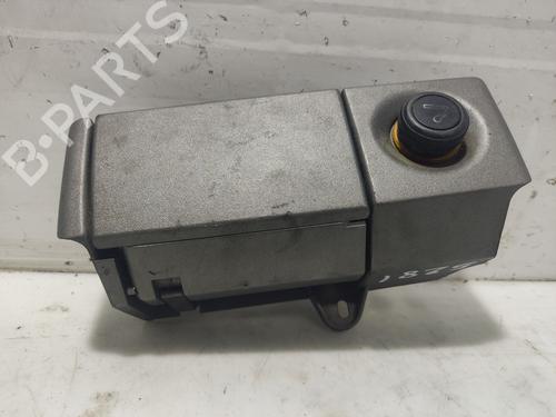 Posacenere OPEL ZAFIRA A MPV (T98) [1999-2006]  31101263