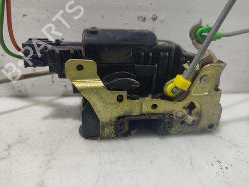 Used Front right lock NISSAN INTERSTAR Van (X70) [2002-2025]  31100701