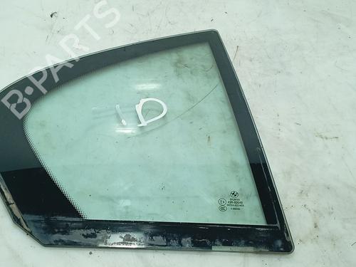 Panel rude bagtil højre Panel rude bagtil højre BMW 5 (E60) 525 d (177 hp) 33989345 33989345