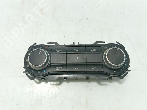 Used Climate control MERCEDES-BENZ A-CLASS (W176) A 200 CDI / d (176.008) (136 hp) 31111408