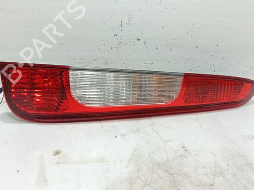 right-taillight-ford-focus-c-max-dm2-2003-2004-2005-2006-2007-36552158 main image