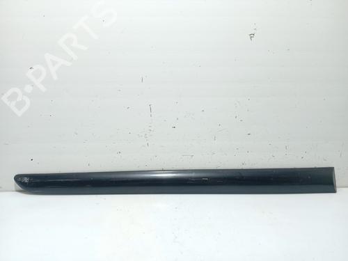 Used Door moulding trim PEUGEOT 207 SW (WK_) 1.4 (73 hp) 31101902