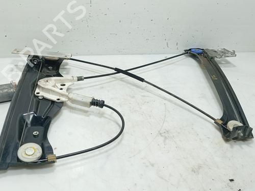 Rudehejsemekanisme ventre foran Rudehejsemekanisme ventre foran OPEL ASTRA H TwinTop (A04) 1.8 (L67) (140 hp) 34378825 34378825