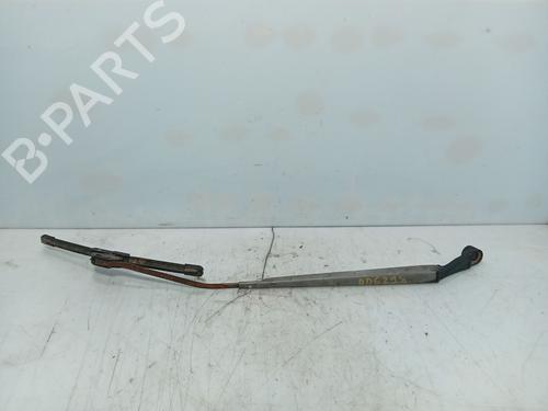 Used Front windshield wiper arm Front windshield wiper arm 37421151 37421151