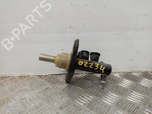 Used Brake master cylinder Brake master cylinder LAND ROVER DEFENDER Station Wagon (L316, L315) 2.5 TDI 4x4 (L316) (113 hp) 18993141 18993141