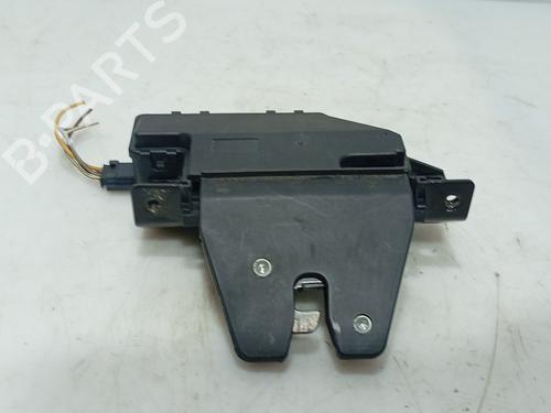 Bagklap lås Bagklap lås BMW 5 (E60) 525 d (177 hp) 33928644 33928644