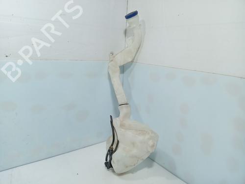 Used Windscreen washer tank Windscreen washer tank 39465354 39465354