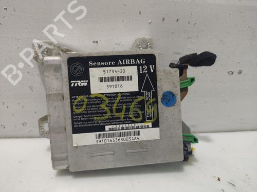 Używane Sterownik / Moduł Airbag FIAT IDEA (350_) [2003-2025]  31098204