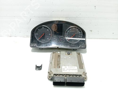 Used Engine control unit (ECU) Engine control unit (ECU) VW GOLF V (1K1) 1.9 TDI (105 hp) 39684809 39684809