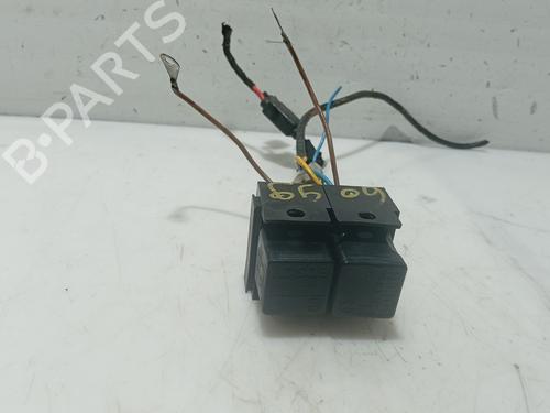 Used Electronic module Electronic module MERCEDES-BENZ 124 Saloon (W124) 250 D (124.125) (90 hp) 32026541 32026541