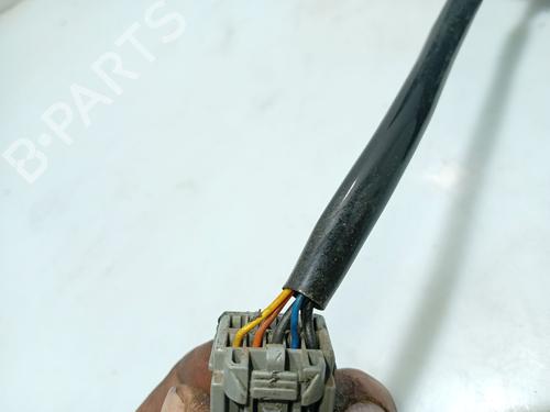 Left mirror FORD MONDEO III (B5Y) 2.0 16V TDDi / TDCi | BP31104542C26