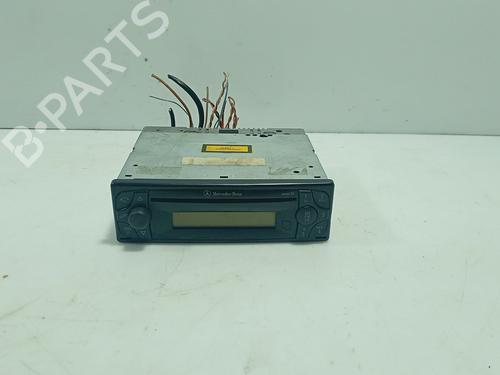 Used Radio Radio MERCEDES-BENZ VANEO (414) 1.7 CDI (414.700) (91 hp) 33809759 33809759