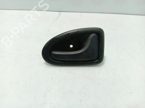 Used Rear right interior door handle RENAULT CLIO II (BB_, CB_) 1.2 (BB0A, BB0F, BB10, BB1K, BB28, BB2D, BB2H, CB0A,... (58 hp) 31102171