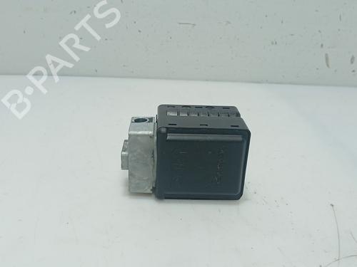 Used Electronic module Electronic module RENAULT MEGANE III Hatchback (BZ0/1_, B3_) 1.5 dCi (106 hp) 33421470 33421470