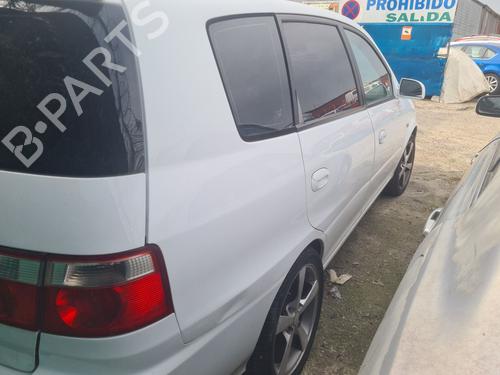 Right tailgate light KIA CARENS I MPV (FC, FJ) 2.0 CRDi | BP31102525C80 